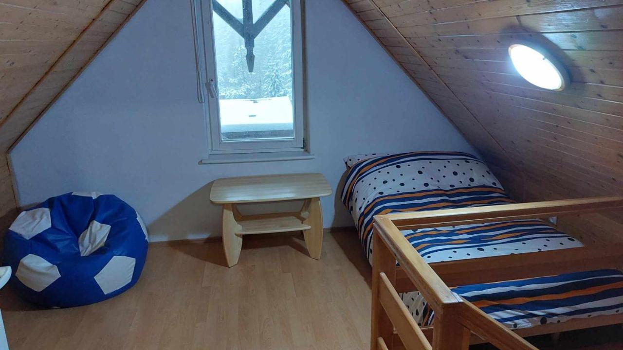 Beskidzka Apartments Суха-Бескидзка Экстерьер фото